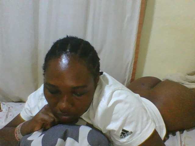 hot-masha live cam on BongaCams