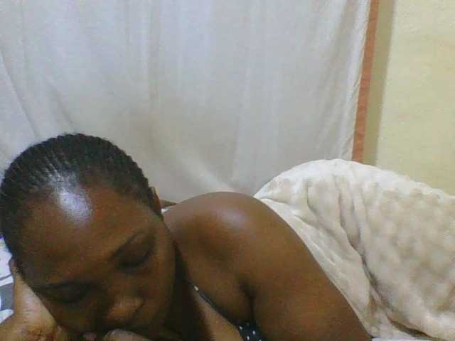 hot-masha's BongaCams show and profile