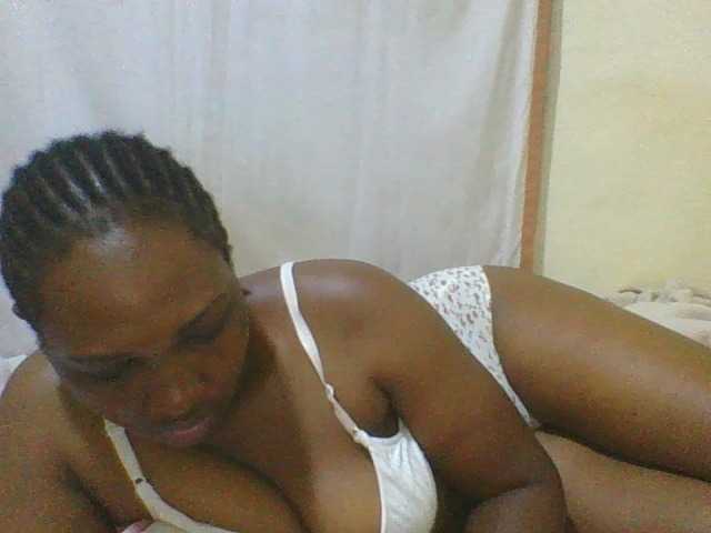 hot-masha live cam on BongaCams