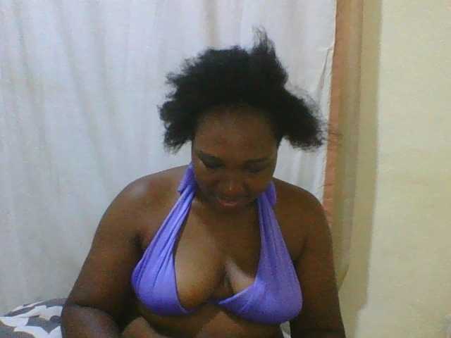hot-masha live cam on BongaCams