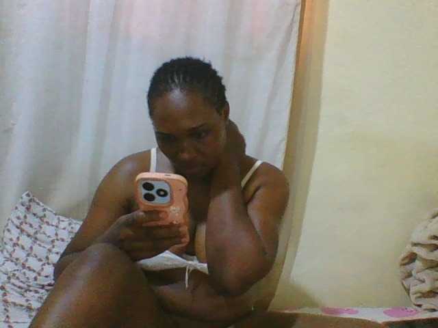 hot-masha live webcam show