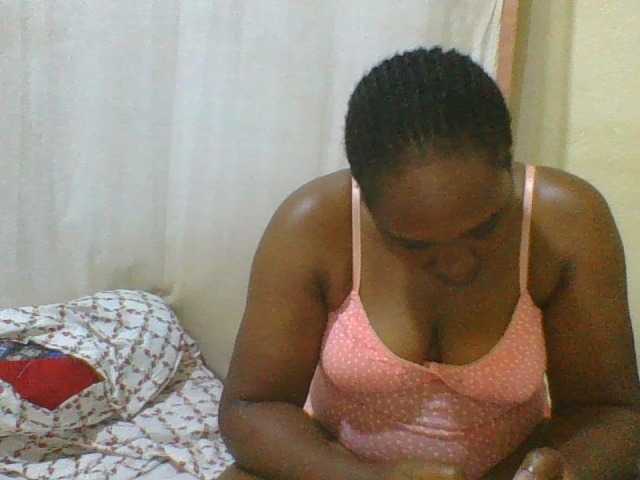 hot-masha, en vivo ahora en BongaCams