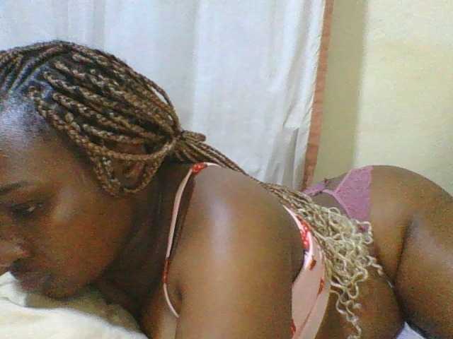 hot-masha live cam on BongaCams