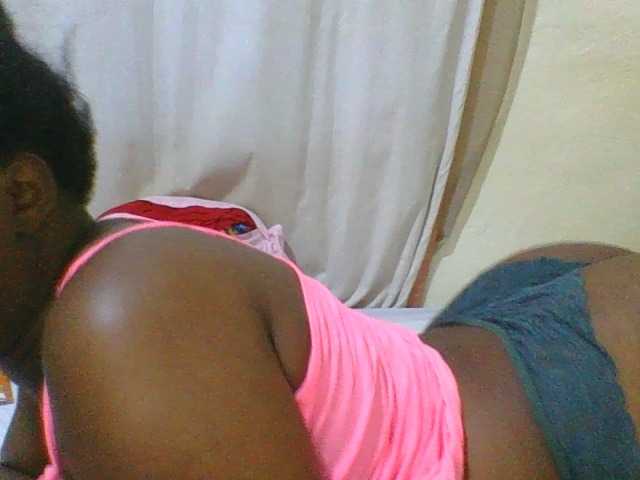 hot-masha live cam on BongaCams
