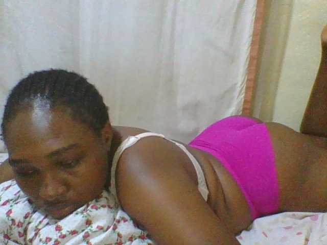 hot-masha, live now on BongaCams
