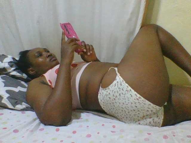 hot-masha live cam on BongaCams