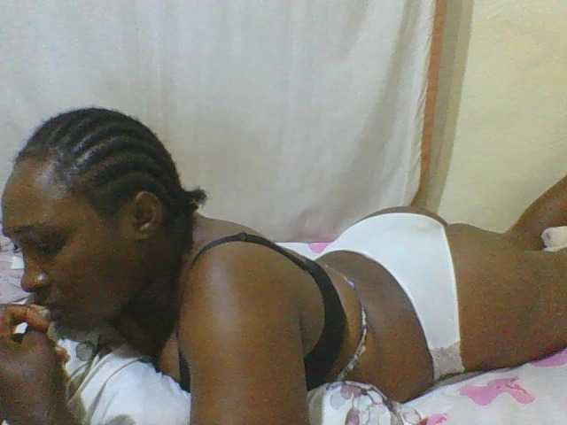 hot-masha live cam on BongaCams