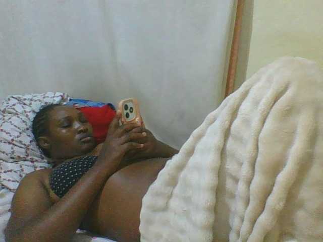 hot-masha live cam on BongaCams