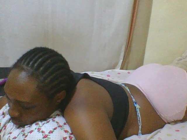 hot-masha live cam on BongaCams