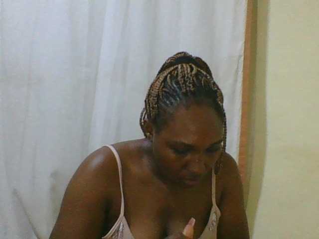 hot-masha live cam on BongaCams