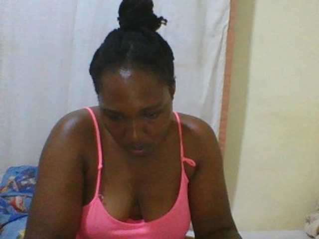 hot-masha live cam on BongaCams