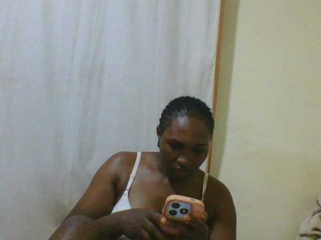hot-masha live cam on BongaCams