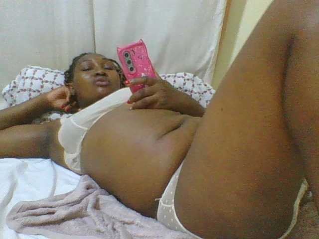 hot-masha live cam on BongaCams