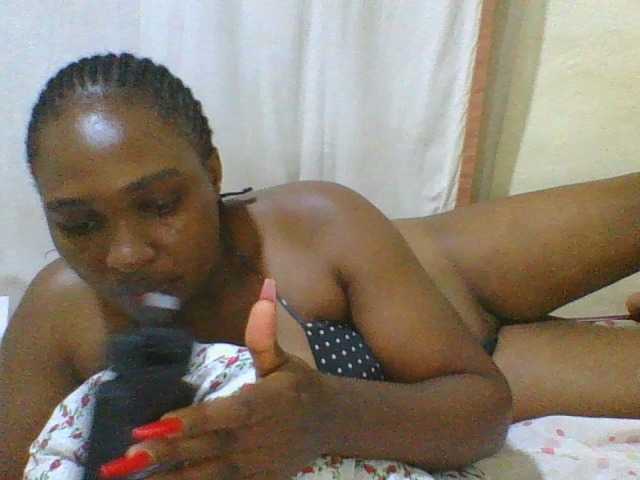 hot-masha live cam on BongaCams