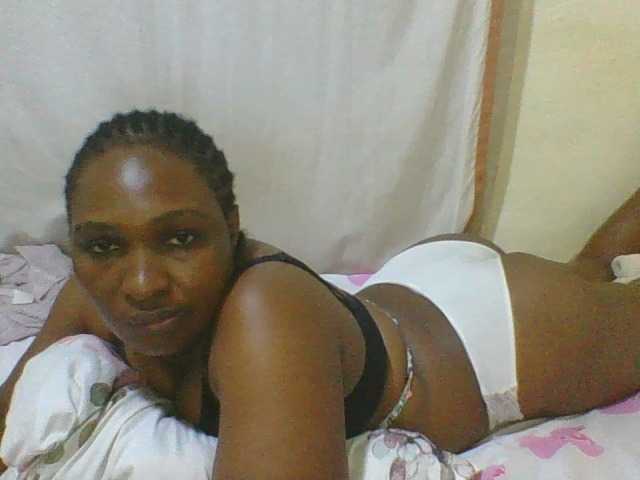 hot-masha live cam on BongaCams