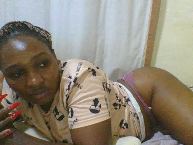 hot-masha live cam on BongaCams