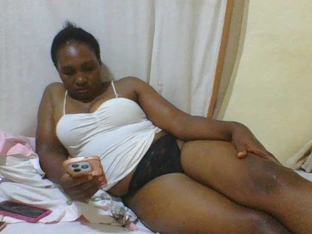 hot-masha live cam preview