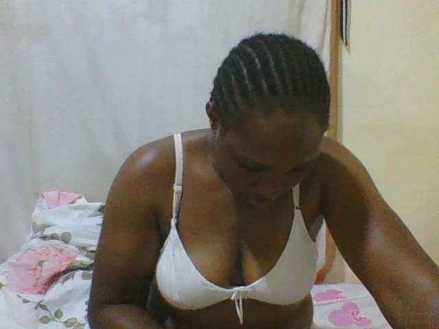 hot-masha live cam on BongaCams