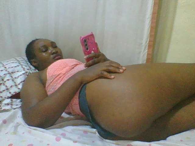 hot-masha live cam preview