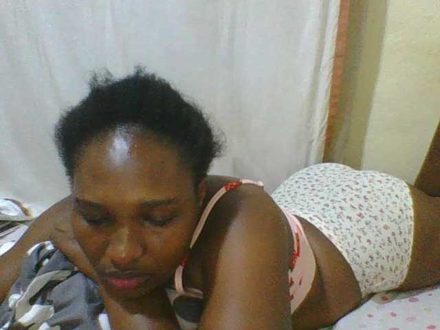 hot-masha live cam on BongaCams