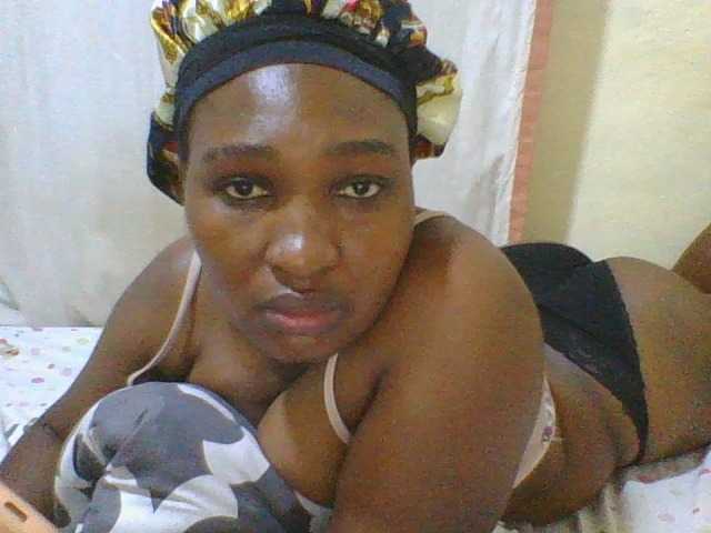 hot-masha live cam on BongaCams