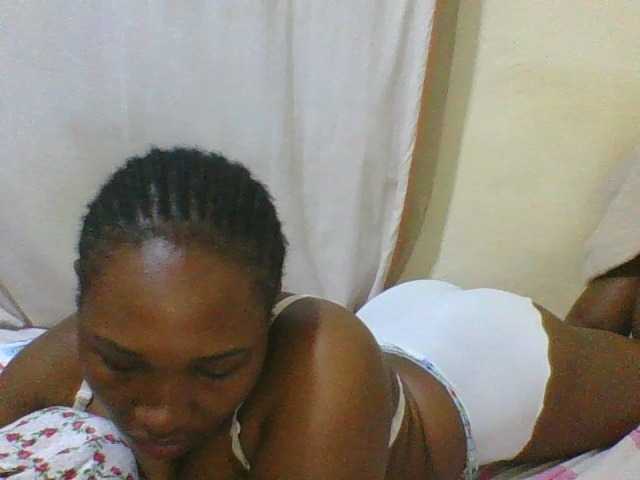 hot-masha live webcam show