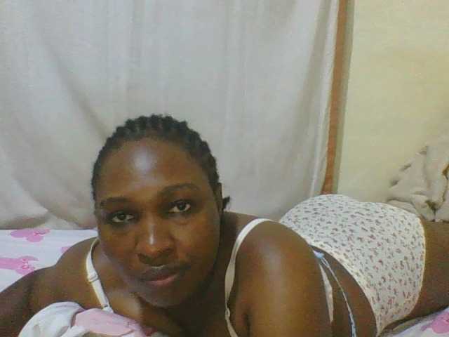 hot-masha live cam on BongaCams