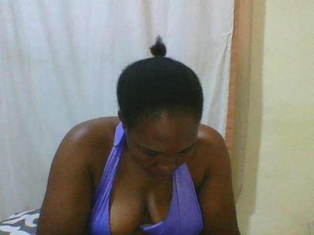 hot-masha live cam on BongaCams