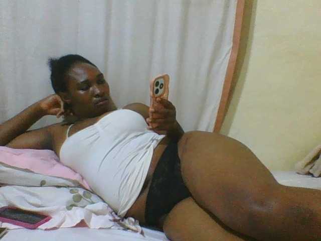 hot-masha live cam preview