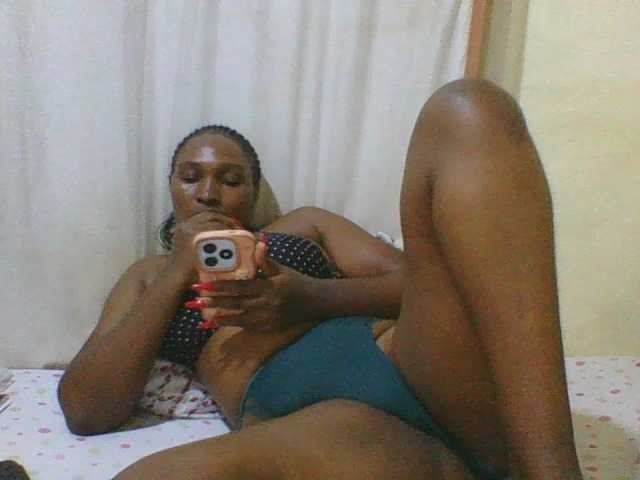 hot-masha live cam on BongaCams