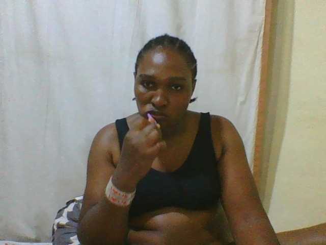 hot-masha live cam on BongaCams
