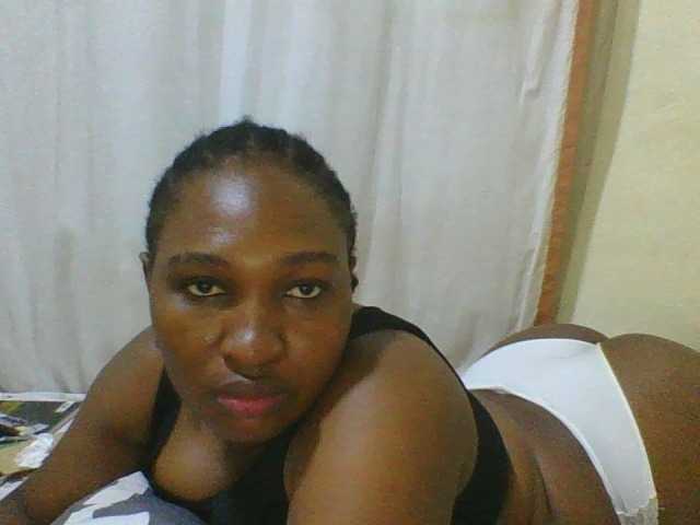 hot-masha live cam on BongaCams