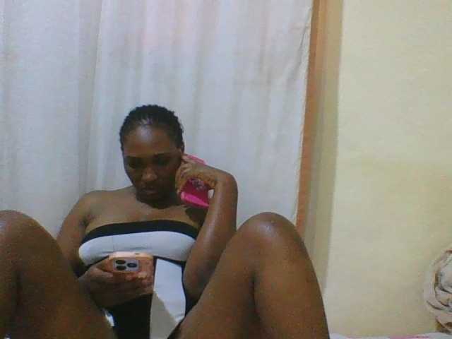 hot-masha live webcam show