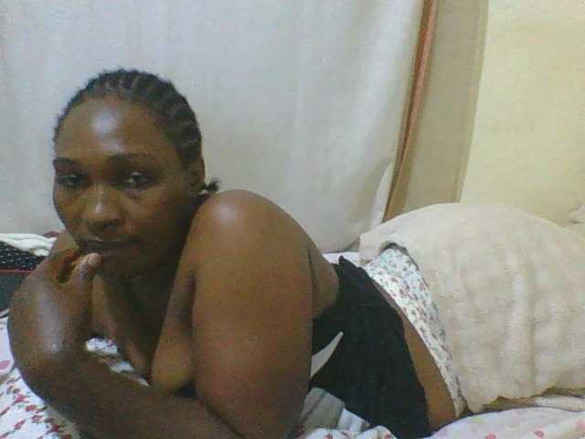 hot-masha live cam on BongaCams