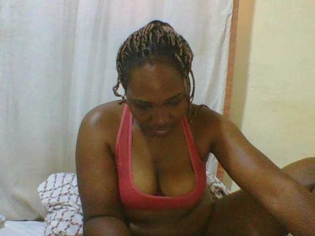 hot-masha live cam on BongaCams