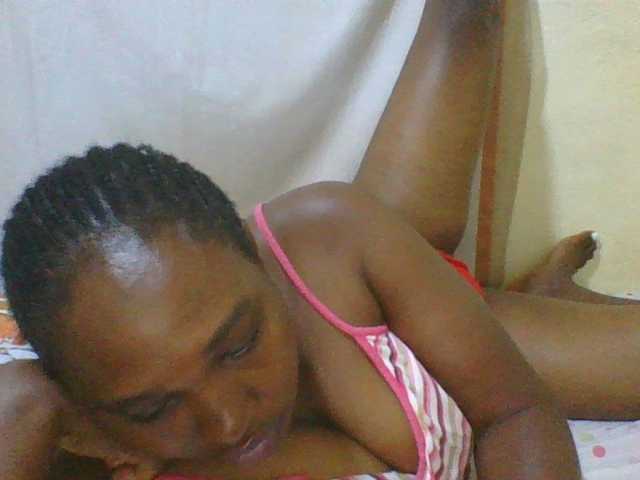 hot-masha live cam on BongaCams