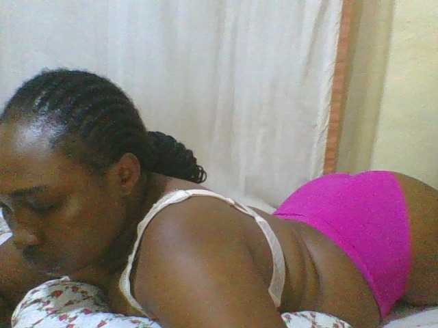 hot-masha, en directo ahora en BongaCams