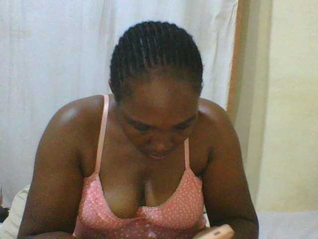 hot-masha live cam preview