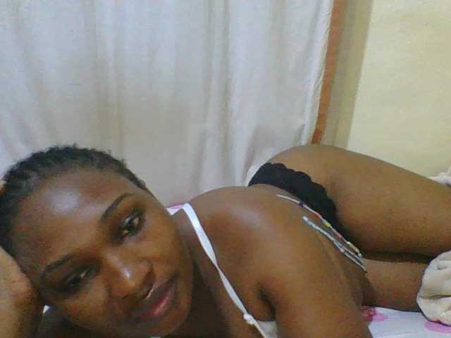 hot-masha live cam on BongaCams