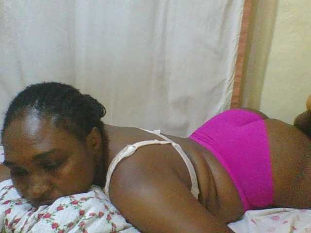 hot-masha, live now on BongaCams