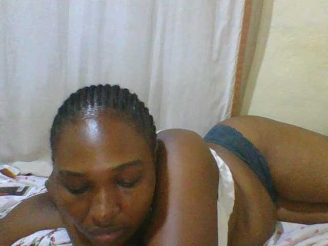 hot-masha live cam on BongaCams