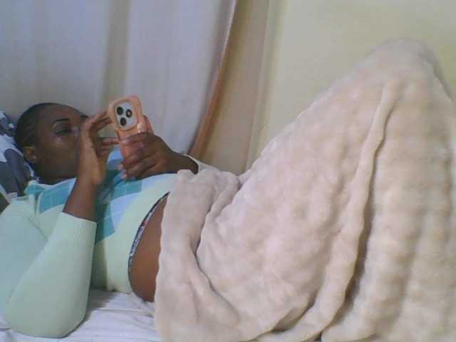 hot-masha live cam on BongaCams