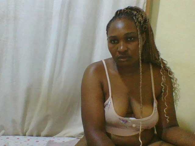 hot-masha live cam on BongaCams
