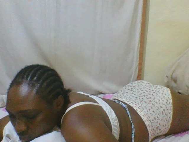 hot-masha live cam on BongaCams