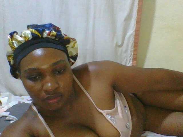 hot-masha live cam on BongaCams