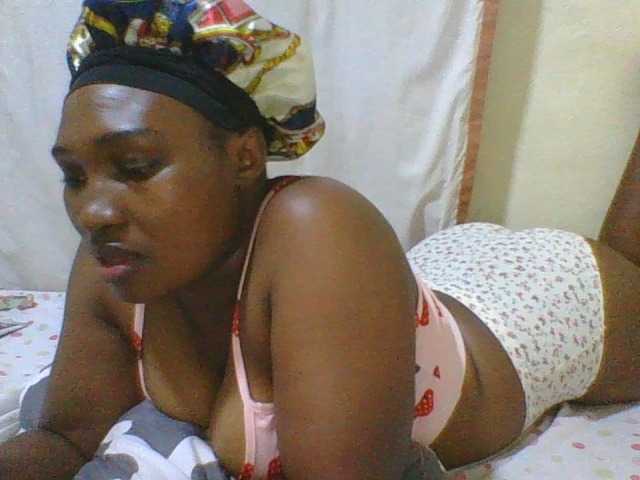 hot-masha live cam on BongaCams