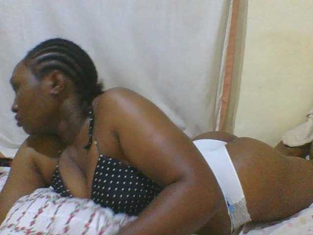 hot-masha live cam on BongaCams