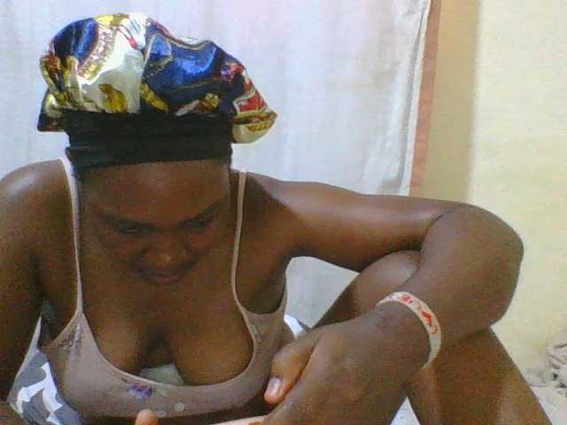 hot-masha live cam on BongaCams