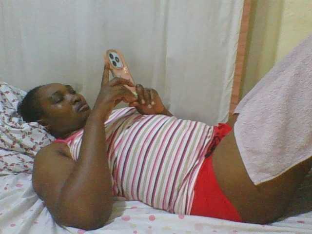 hot-masha live cam on BongaCams