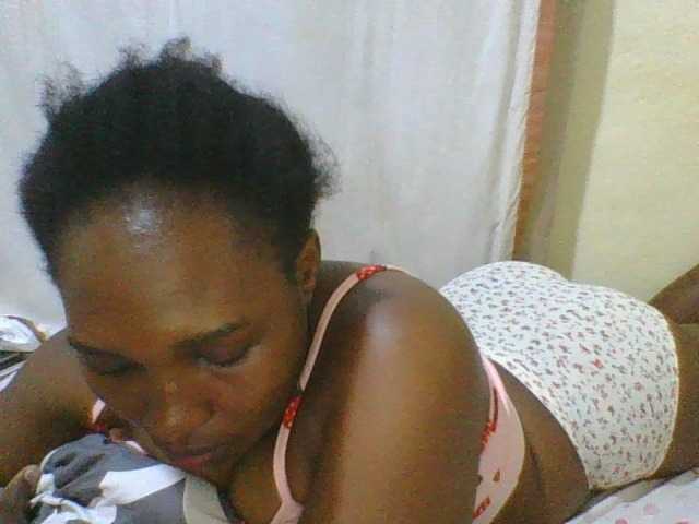 hot-masha live cam on BongaCams